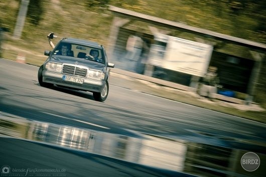 predne kolesa na stranu tak, ako to vie iba Benz