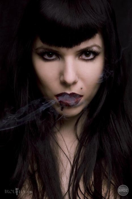 Model: Sharuzen, Photo by Unknown, Year Unknown