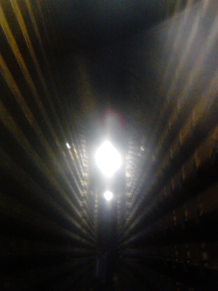Archiv, vnutorna strana.