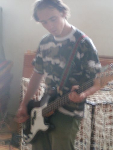 Maťo, Bass