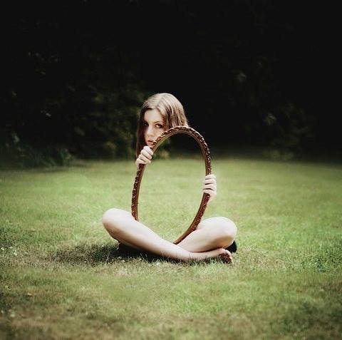 O
-
O