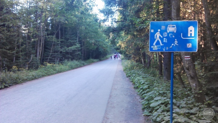 začiatok trasy

Deň č. 1: (Lysá Poľana - Rysy - Štrbské pleso), vzdialenosť cez 25km, prevýšenie niečo cez 1500m