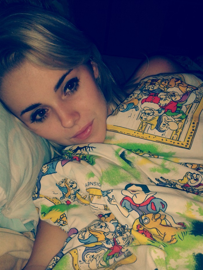 Dnes spim namalovana 