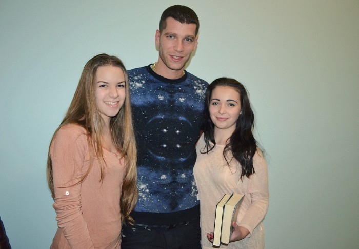 Martinská čítačka a vytúžená foto s celebritou :))) 
Ako sa máš?.. Nikdy pred tým som sa nemala tak skvelo ako teraz :))