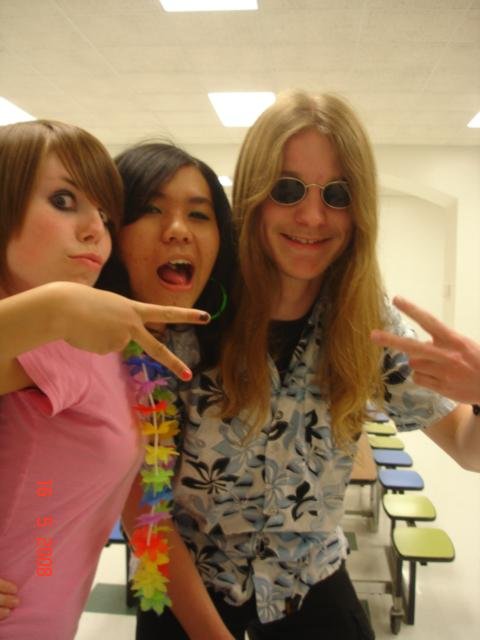 me dearn and jonas (the german exchange guy...omglucy!!)