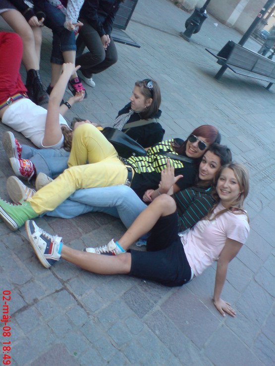 no ano nase vysedawanie na dominikanskoom..na zemii juuhaa =) ♥