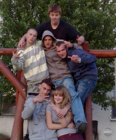 na starých priateľov sa nezabúda..