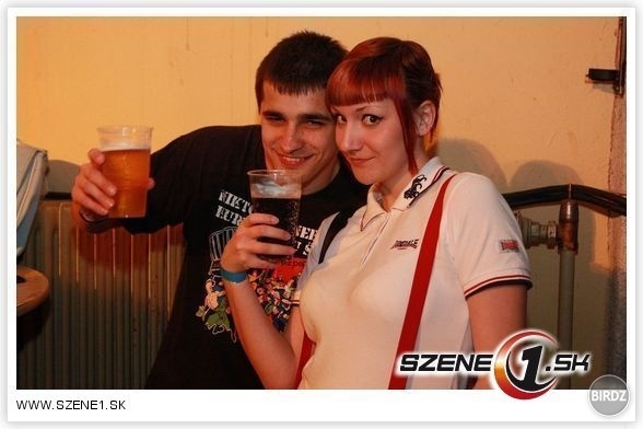 chi trápna s kofolou a čo?! =D