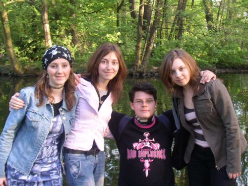 V pezinskom parku. Mimochodom dosť nádherný obrovský park. Moje obľúbené miesto. =) 