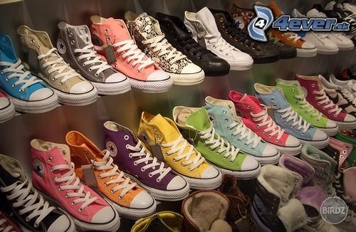 milujem CONVERSEEEE