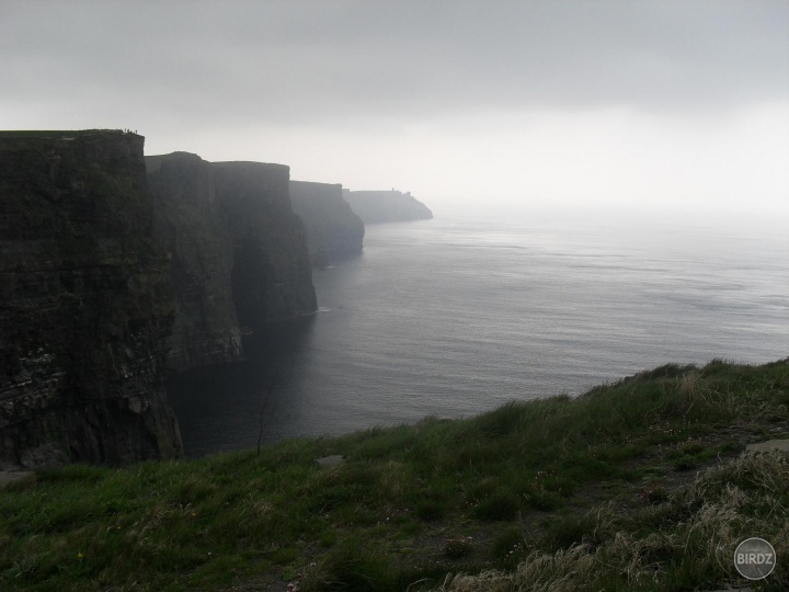 cliffs of moher..útesy krásne..neďaleko Galwaya :)  ešte že som ten výlet zorganizovala ten pohľad je nezabudnuteľný :)