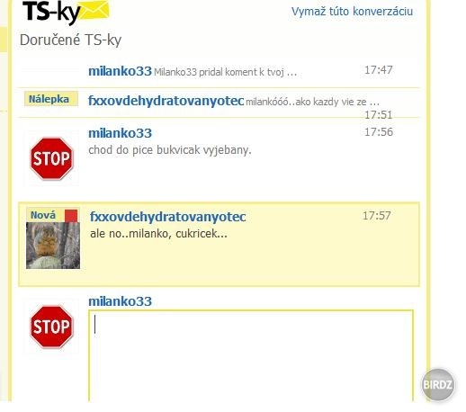 Dajte mu BAN!Je to kokot.