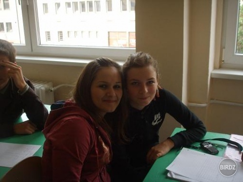 aaaaaaaa  nova skola ...bez zuzicky a lubky mi tam bolo smutno a asi aj vzdy bude...