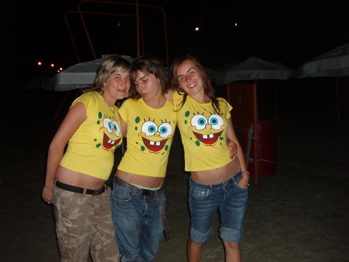 sponge bob:) aj rabbit ma take tricko, ale niekto nas musel aj odfotit...