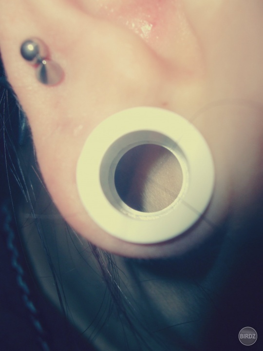 12 mm /,,/ 
trocha dalo zabrať :D