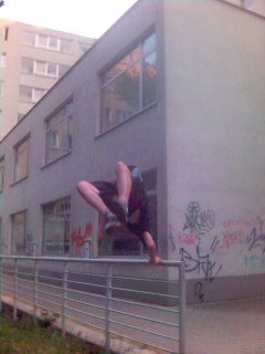 Le parkour, premet na zábradlí