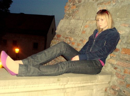 nohy az do neba :D