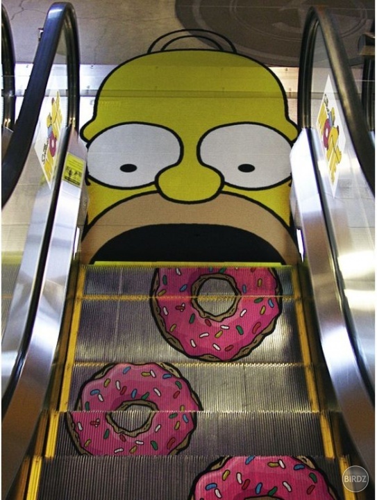 homer simpson eskalátor