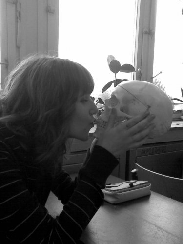 kiss