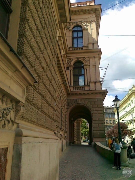 budova 2