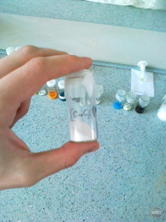 komplex chloro(trifenylfosfin) medny tetramerny