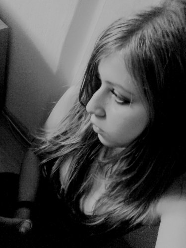 no ale toto vyzera priserne EMO...aa..nii.blee:D