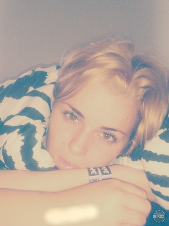 Awwww;   chora som