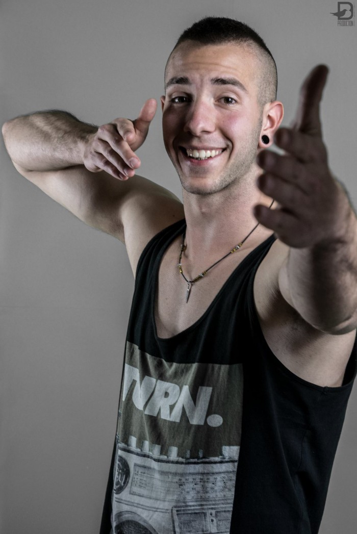 Tá ruka tam je šmatlavá ale nevadí :D