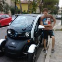 Renault Twizy Z.E. hned vedla mna