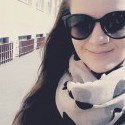 Dnešné ultraletné selfíčko pred milovanou školičkou počas voľnej piatej hodiny :)