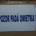 pozor pada omietka...