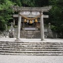 Hinamizawa Shrine dejisko krvavej tragédie....samozrejme len v anime...