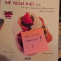 Prídem si po celom dni v škole domov a toto ma od spolubývajúcej čaká na stole za to,že mi včera povedala,že ma nemá rada  :D 