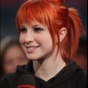 Hayley:-)))))co dodat?!:-D