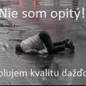 Toto mi hrozne pripomína jedného človeka z BIRDZu.ale tagovať ho nebudem lebo by sa asi(určite) urazil :) :D :D