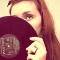 na debila, ale zato s vinylom ^^
