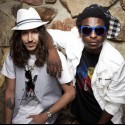 ♥ Shwayze & Cisco ♥  http://www.youtube.com/watch?v=RjprYXoRiEU