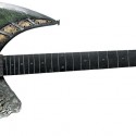 konecne nejaka normalna metalova gitara :D