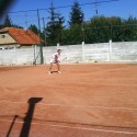 Ja ked sa tvarim ze hram tenis :P