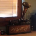 Edison Home Phonograph , circa 1905 , 2-4 minutovy stroj vo vybornom stave plne funkcny ;)