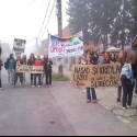 Takto naši študenti protestujú proti čipovým kartám, ktoré od zajtra zmenia režim našej školy na totalizmus :D