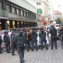 nejake anitifasisticke povstanie vo Viedni...normalne ze kazdy druh policajta tam bol :D