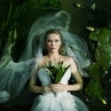 Kirsten Dunst vo filme Melancholia (2011)