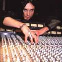 spevak z Cradle of filth...vazne daktore veci celkom mozem...
