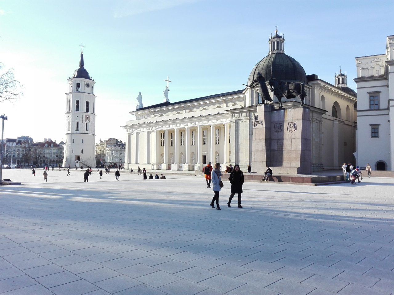 Dlho som nic zbytocne nepridal, tak dnesny Vilnius
