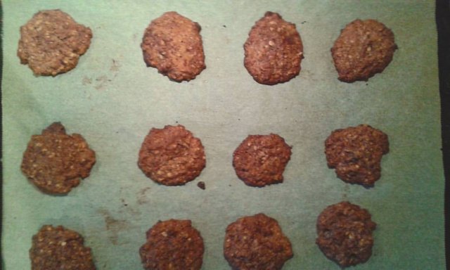 rozmazane cookies z ovsenych vlociek.