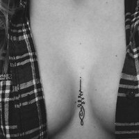 Ukážka z obrázkov v albume Tattoos