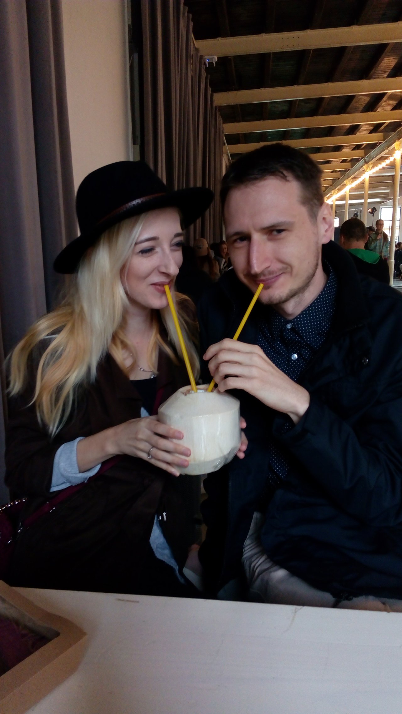 Aj by som pridala tu keď si robil zo slamiek zuby Ale asi by ma zabil :D 