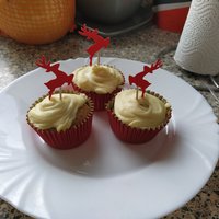 Moje prvé vianočné pečenie ;) orechové cupcaky s vaječným likérom #vianoce2020