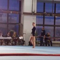 Starting a floor routine )